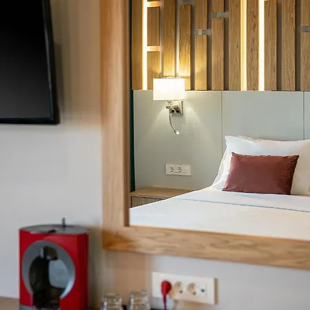 Szálloda Elia Bettolo 3*